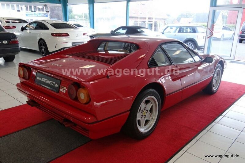 Gebraucht Ferrari 328 271 PS (199 kW) 1986 Rot Coupé