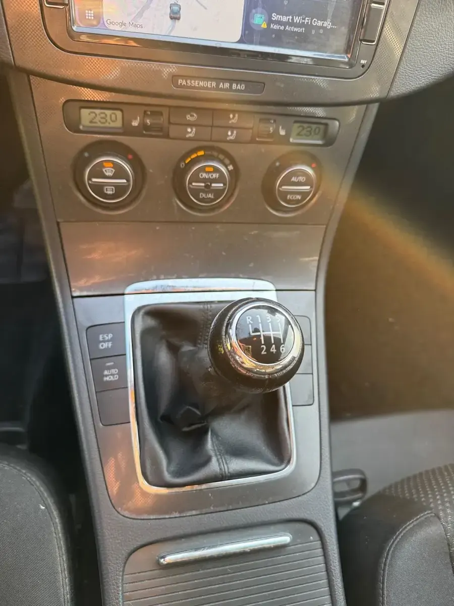 Gebraucht VW Passat 140 PS (102 kW) 2007 Blau Kombi