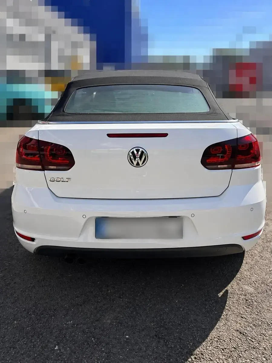 Occasion VW Golf Cabriolet R 160 ch (117 kW) 2013 Blanc Cabriolet