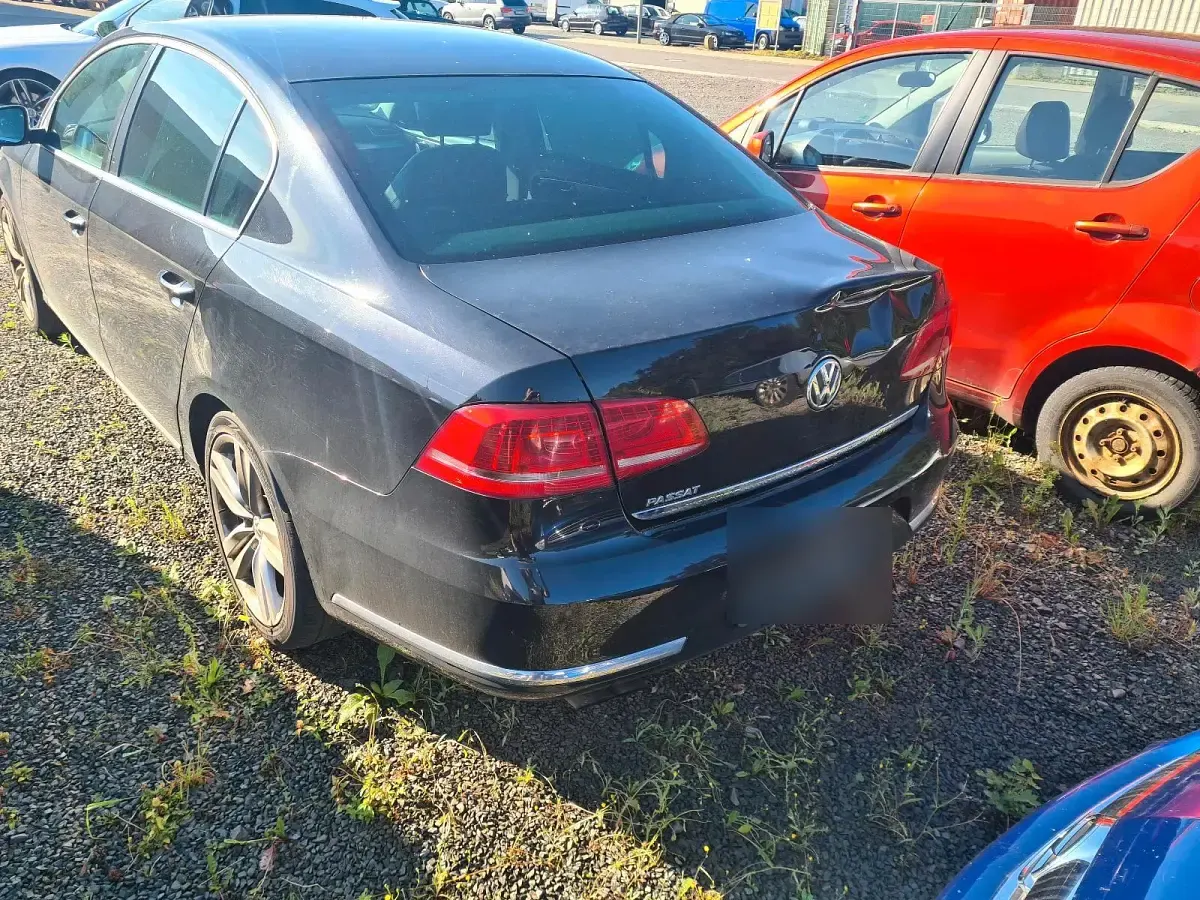 Gebraucht VW Passat 210 PS (154 kW) 2012 Schwarz Limousine
