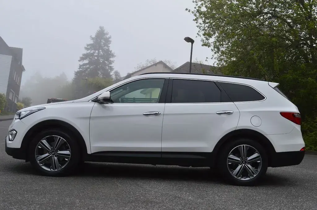 Gebraucht Hyundai Grand Santa Fe Premium 197 PS (144 kW) 2015 Weiß SUV