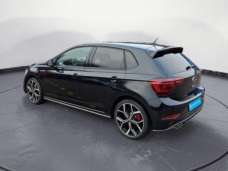 Second-hand VW Polo GTI 207 CP (152 kW) 2022 Negru Berlinǎ