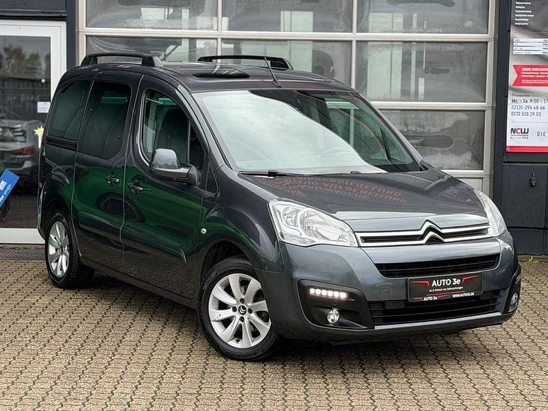 Gebraucht Citroën Berlingo Shine 120 PS (88 kW) 2017 Grau Van / Kleinbus