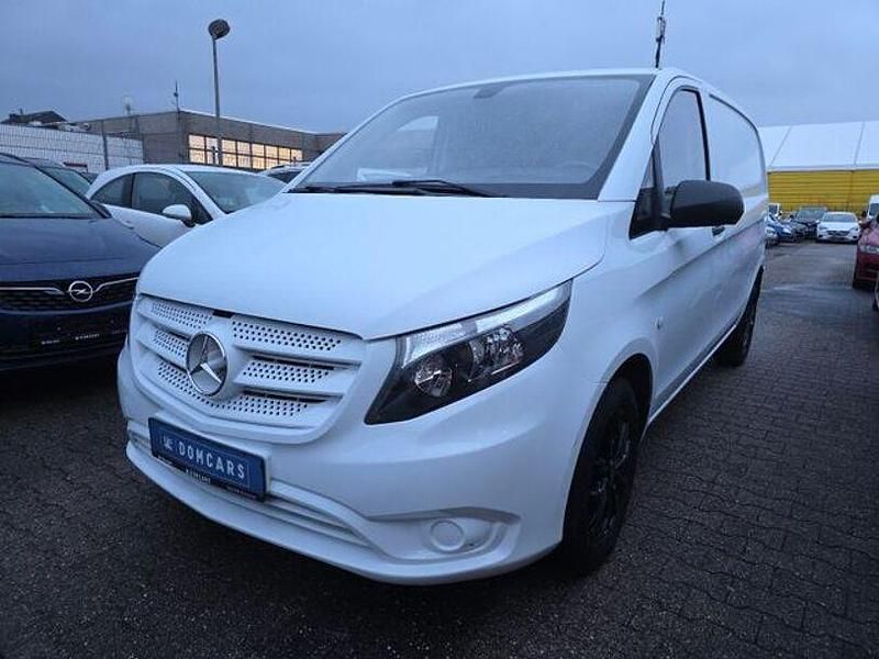 Gebraucht Mercedes Vito 88 PS (64 kW) 2017 Weiß Van