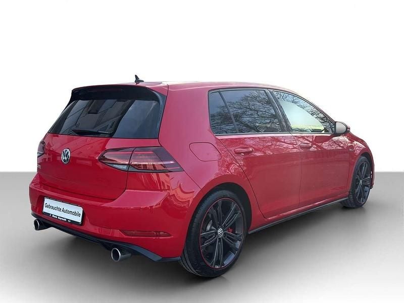 Gebraucht VW Golf VIII GTI 245 PS (180 kW) 2020 Sonderfarbe tornado red Limousine