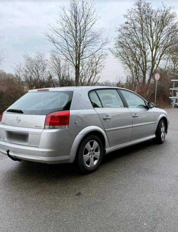 Gebraucht Opel Signum 155 PS (114 kW) 2003 Silber Kleinwagen