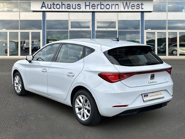 Gebraucht Seat Leon Style 150 PS (110 kW) 2025 Weiss Limousine