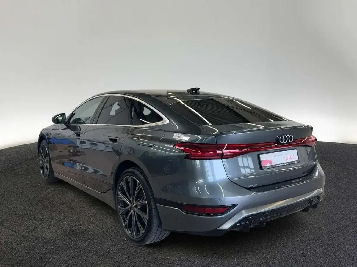 Gebraucht Audi A6 e-tron S-Line 210 kW (286 PS) 2025 6y daytonagrau perleffekt SUV