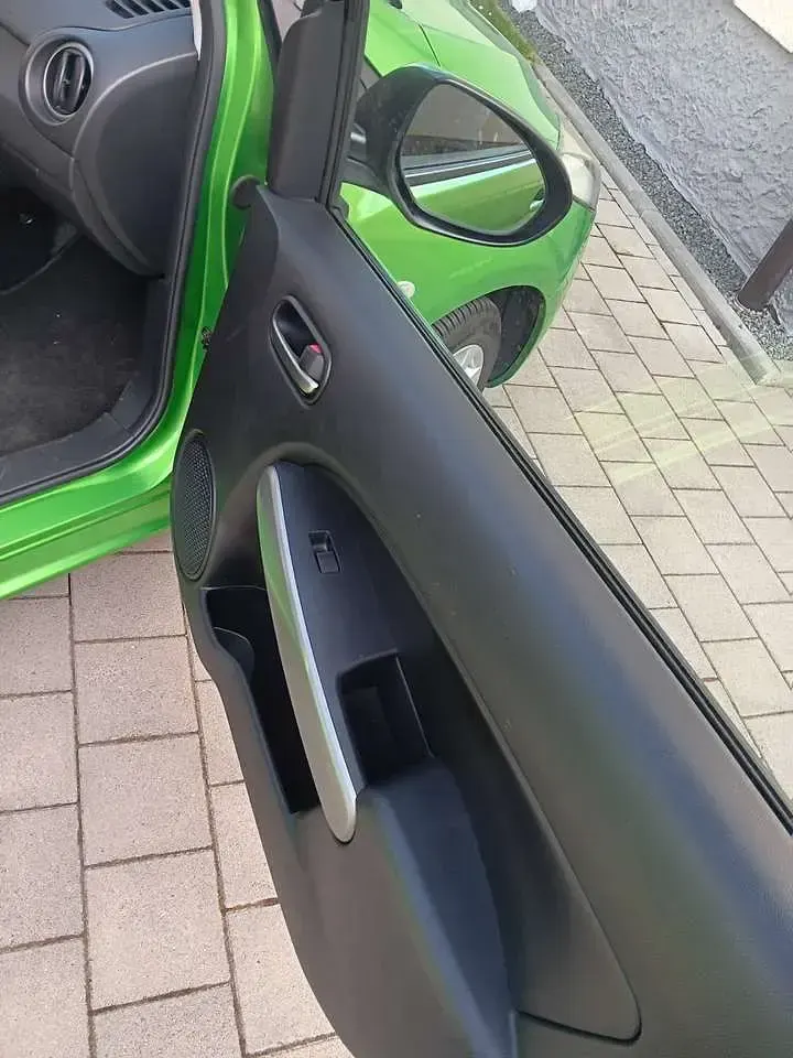 Gebraucht Mazda 2 Edition 84 PS (61 kW) 2012 Kleinwagen
