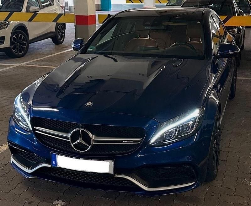 Blau Gebraucht 2015 Mercedes C63S AMG AMG Limousine | 59.900 € - Bild 1/4