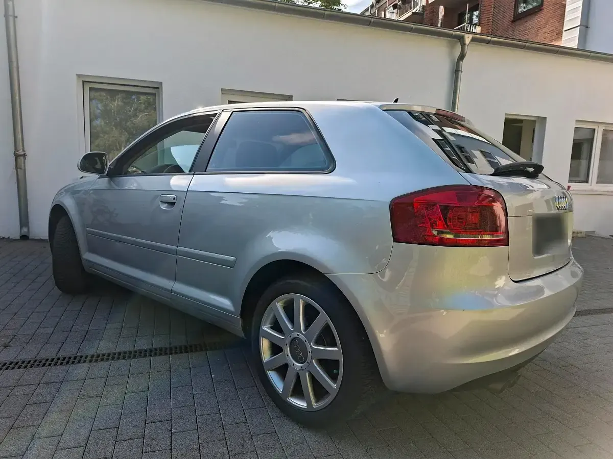 Gebraucht Audi A3 101 PS (74 kW) 2008 Silber Kleinwagen