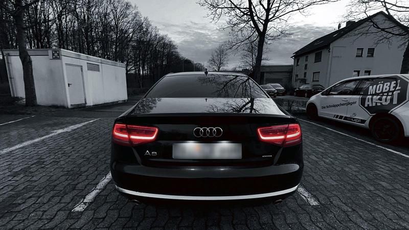 Gebraucht Audi A8 250 PS (183 kW) 2012 Schwarz Limousine