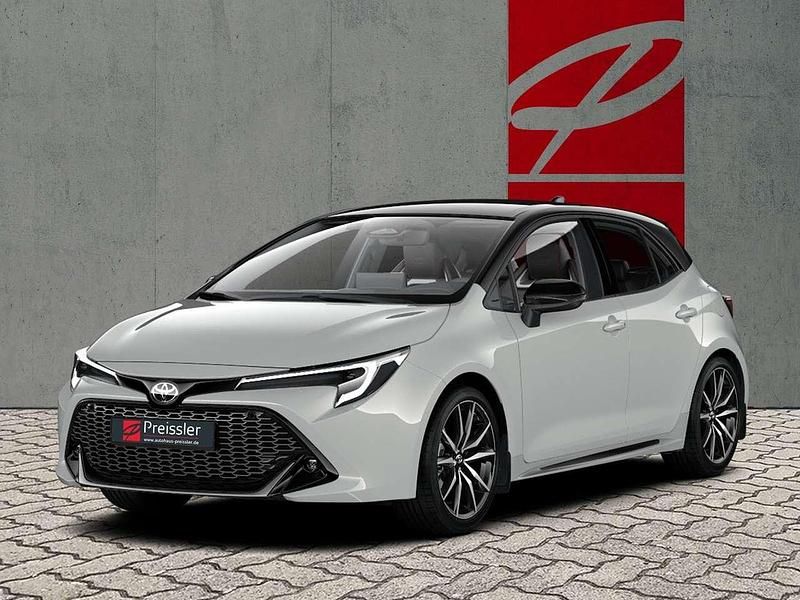 Dynamic grey silber metallic, Neu 2025 Toyota Corolla Sport Limousine | 32.116 € - Bild 1/4