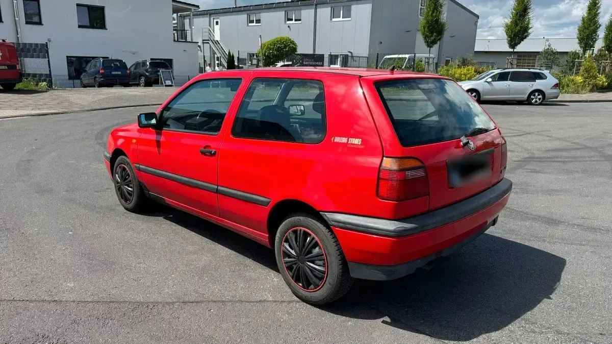 Gebraucht VW Golf III 90 PS (66 kW) 1995 Rot Limousine