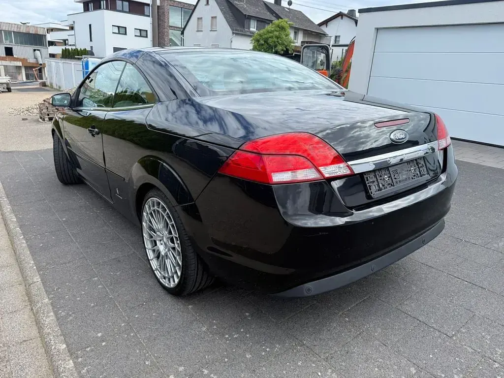 Occasion Ford Focus Cabriolet Titanium 145 ch (106 kW) 2007 Noir Cabriolet