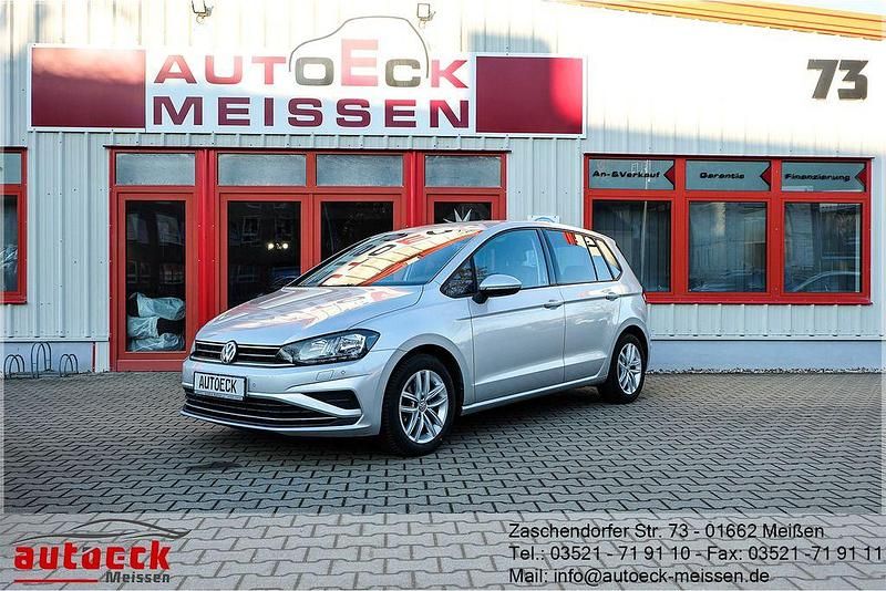 Silber Gebraucht 2018 VW Golf Sportsvan Comfortline Van / Kleinbus | 13.000 € (Fairer Preis) - Bild 1/4