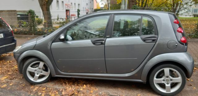 Second-hand Smart ForFour 75 CP (55 kW) 2004 Argintiu Hatchback