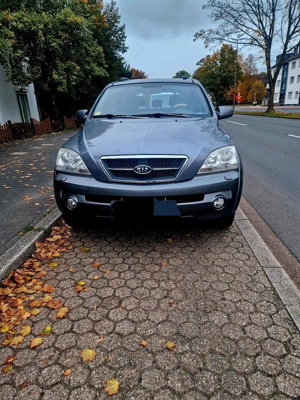 Silber Gebraucht 2007 Kia Sorento SUV | 3.500 € (Fairer Preis) - Bild 1/4