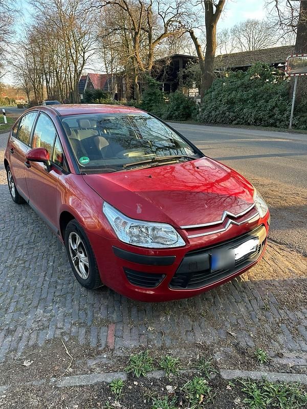 Gebraucht Citroën C4 89 PS (65 kW) 2009 Rot Limousine