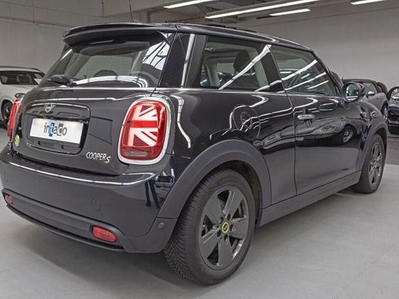 Gebraucht Mini Cooper 135 kW (184 PS) 2022 Andere Kleinwagen