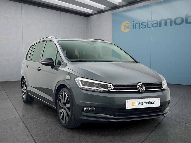 Gebraucht VW Touran 150 PS (110 kW) 2025 Grau Van / Kleinbus