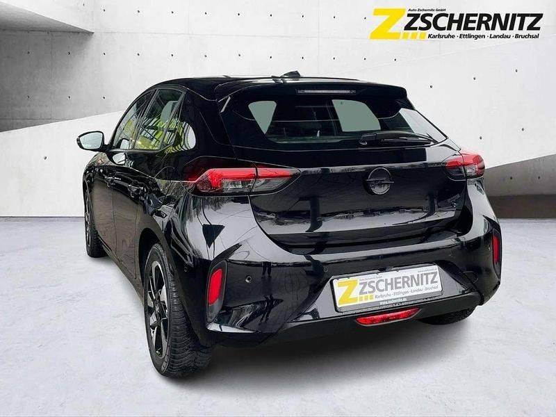 Gebraucht Opel Corsa-e 100 kW (136 PS) 2023 Lackierung schwarz perla nera/ Kleinwagen