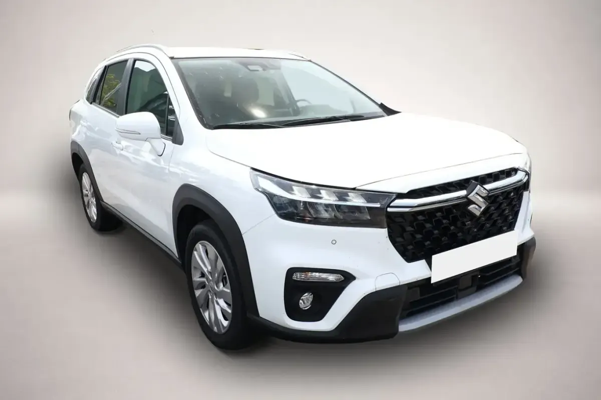 Gebraucht Suzuki SX4 S-Cross Comfort 116 PS (85 kW) 2023 Weiß SUV