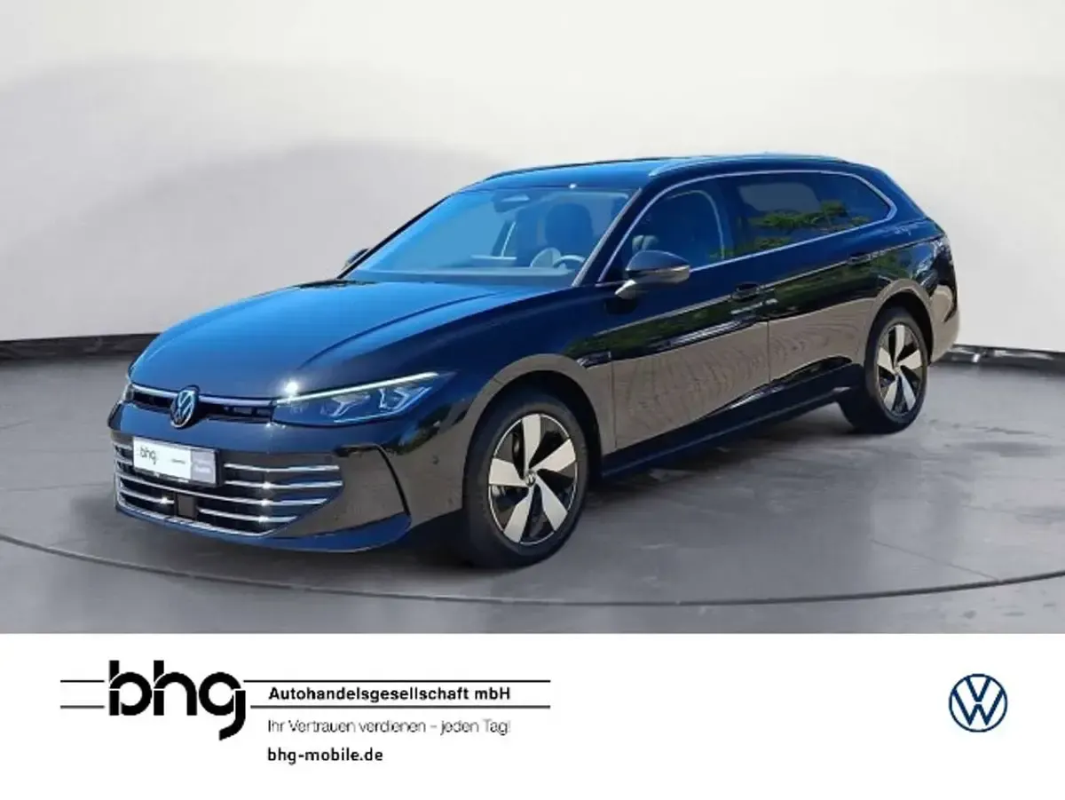 Gebraucht VW Passat Business 150 PS (110 kW) 2025 Limousine