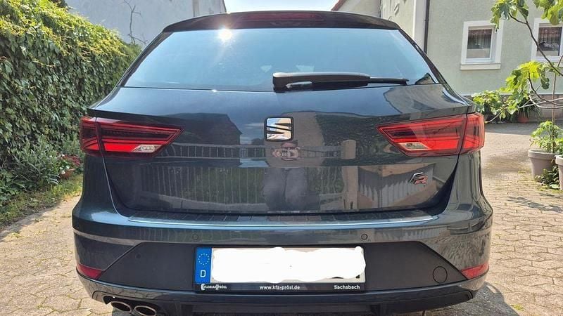 Gebraucht Seat Leon ST FR 271 PS (199 kW) 2018 Grau Kombi