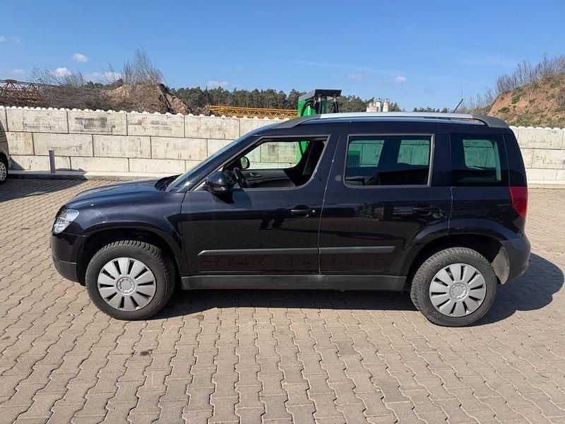 Gebraucht Skoda Yeti Plus Edition 160 PS (117 kW) 2013 Schwarz SUV