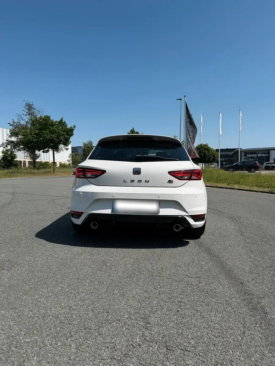 Gebraucht Seat Leon FR 140 PS (102 kW) 2014 Weiß Kleinwagen