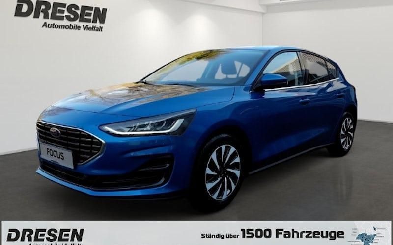 Blau Neu 2025 Ford Focus Titanium Limousine | 30.490 € (Fairer Preis) - Bild 1/4