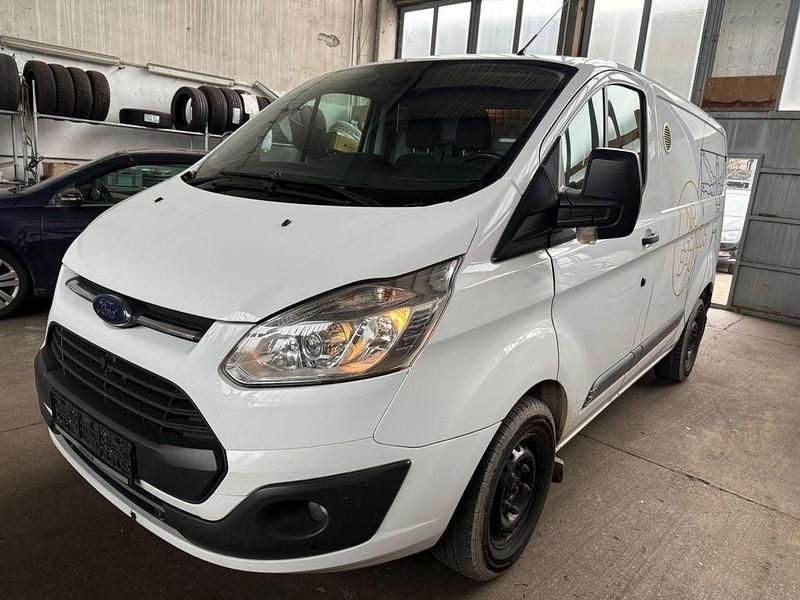 Weiß Gebraucht 2017 Ford Transit Custom Trend Van / Kleinbus | 5.990 € (Superpreis) - Bild 1/4
