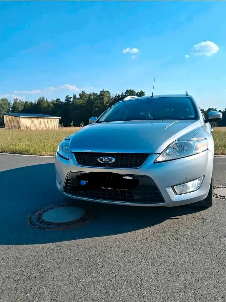 Gebraucht Ford Mondeo 145 PS (106 kW) 2009 Limousine