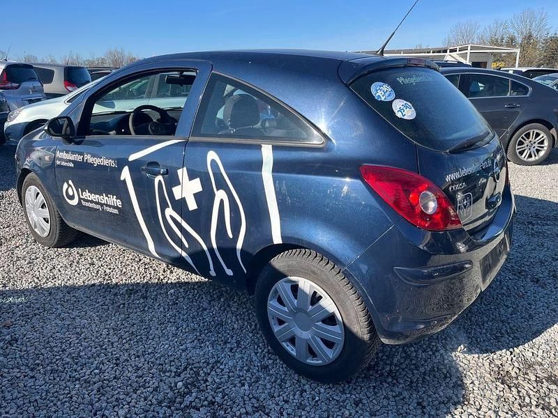 Gebraucht Opel Corsa Edition 75 PS (55 kW) 2013 Blau Kleinwagen