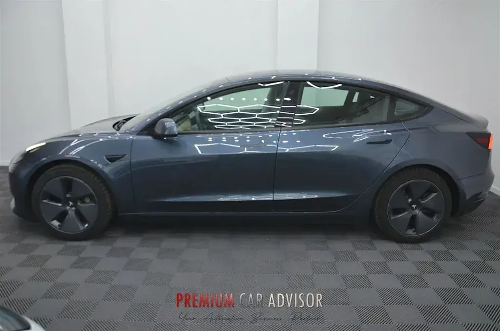 Usado Tesla Model 3 Standard Range Plus 208 kW (283 CV) 2021 Gris Berlina