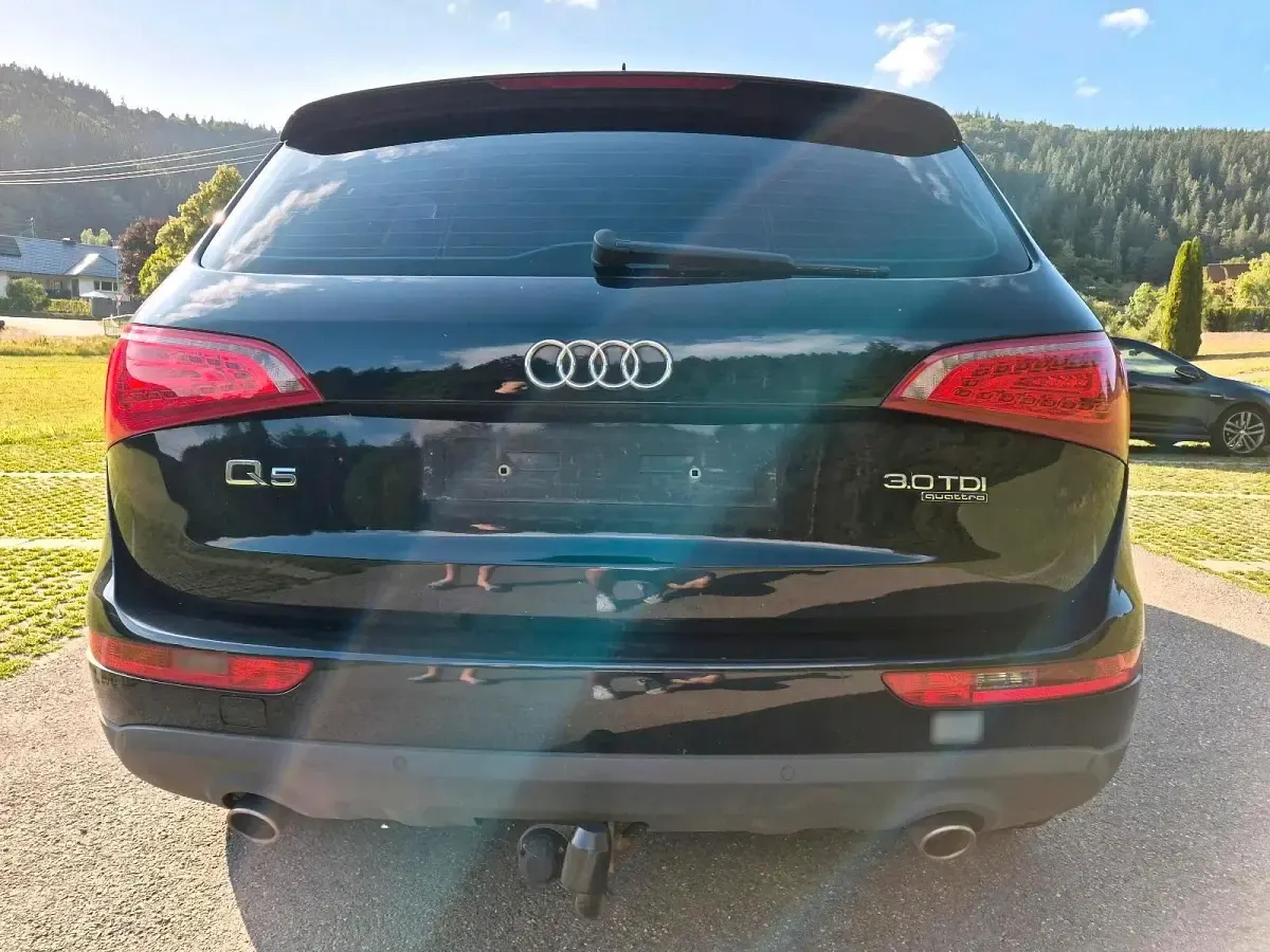 Gebraucht Audi Q5 240 PS (176 kW) 2009 Schwarz SUV