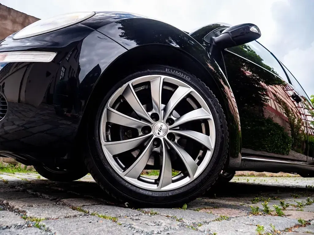 Gebraucht VW New Beetle 102 PS (75 kW) 2006 Schwarz Kleinwagen