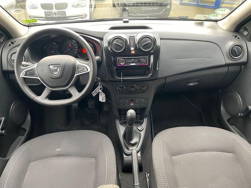 Gebraucht Dacia Logan MCV Essentiel 73 PS (53 kW) 2017 Blau Limousine