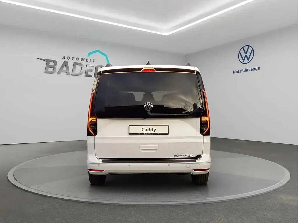 Gebraucht VW Caddy Maxi Life 122 PS (89 kW) 2025 Weiß Van / Kleinbus