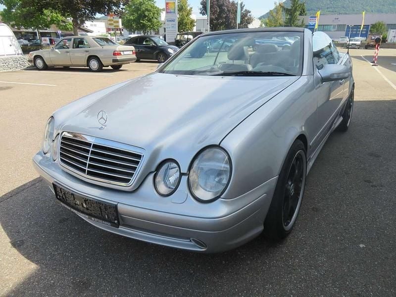 Gebraucht Mercedes CLK55 AMG Avantgarde 360 PS (264 kW) 1999 Silber Cabrio
