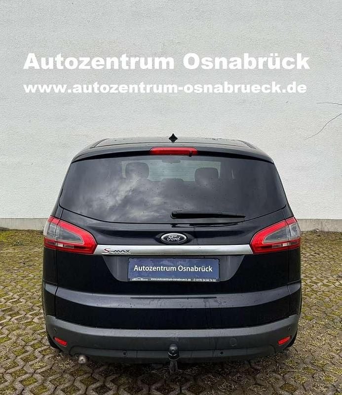 Gebraucht Ford S-MAX Trend 140 PS (102 kW) 2011 Pantherschwarz metallic Van / Kleinbus