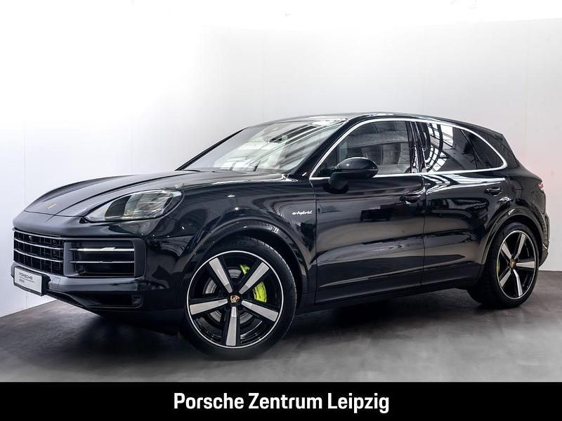 Schwarz Gebraucht 2023 Porsche Cayenne SUV | 86.800 € (Superpreis) - Bild 1/4