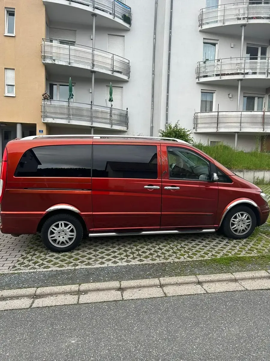 Gebraucht Mercedes Viano 204 PS (150 kW) 2007 Rot Van / Kleinbus