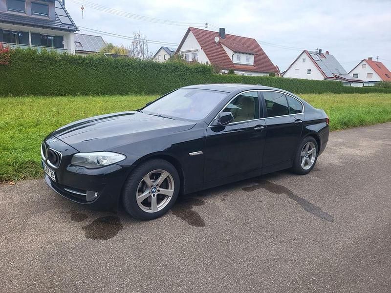 Gebraucht BMW 525 218 PS (160 kW) 2012 Schwarz Limousine