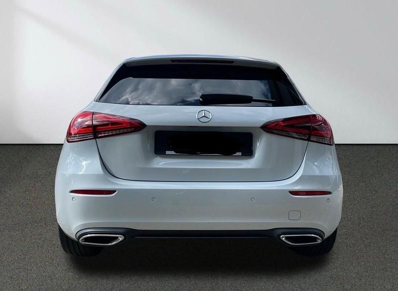 Gebraucht Mercedes A200 163 PS (119 kW) 2020 Weiß Kleinwagen
