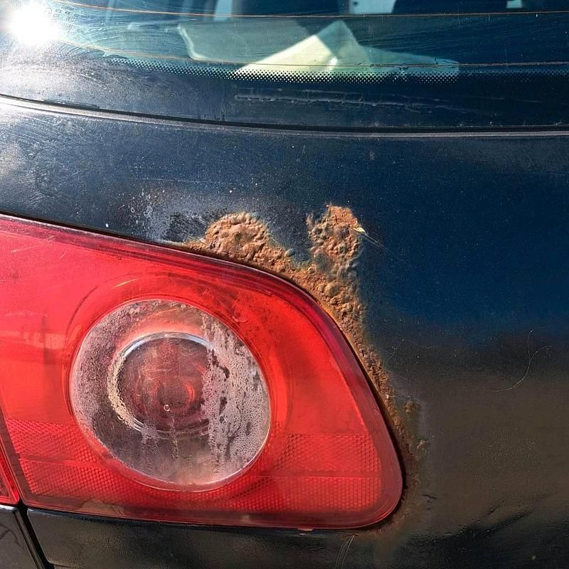 Gebraucht VW Passat 140 PS (102 kW) 2010 Schwarz Kombi