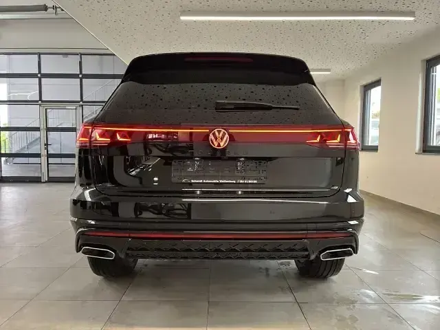 Neu VW Touareg Edition 286 PS (210 kW) 2026 Grenadillschwarz SUV