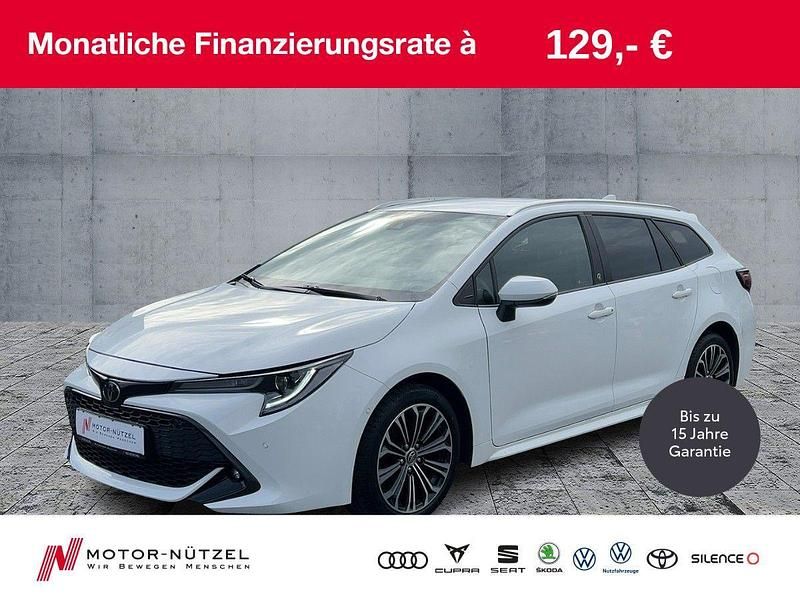 Weiß Gebraucht 2020 Toyota Corolla Team Kombi | 13.930 € (Etwas zu teuer) - Bild 1/4