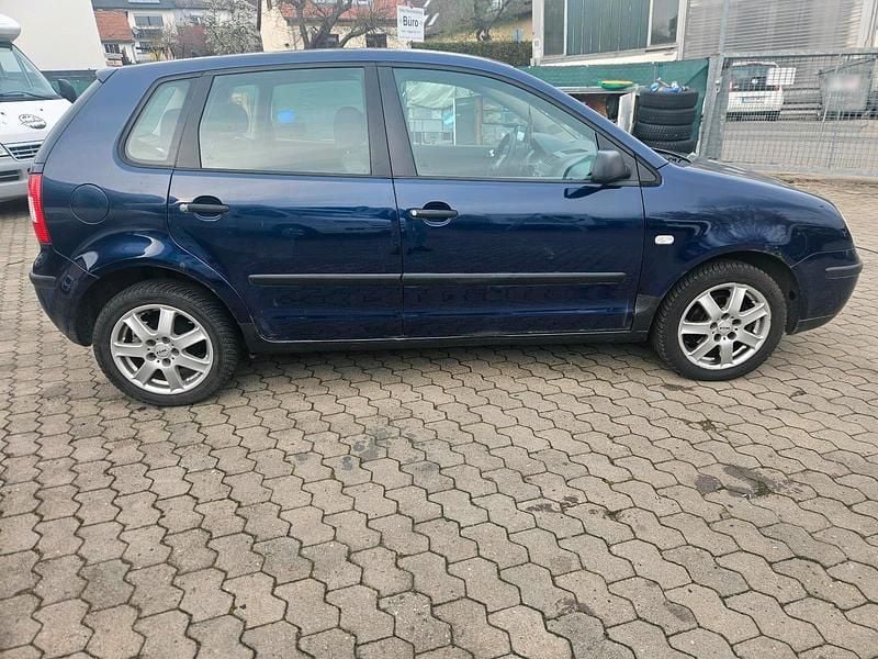 Usata VW Polo 75 CV (55 kW) 2003 Blu Berlina